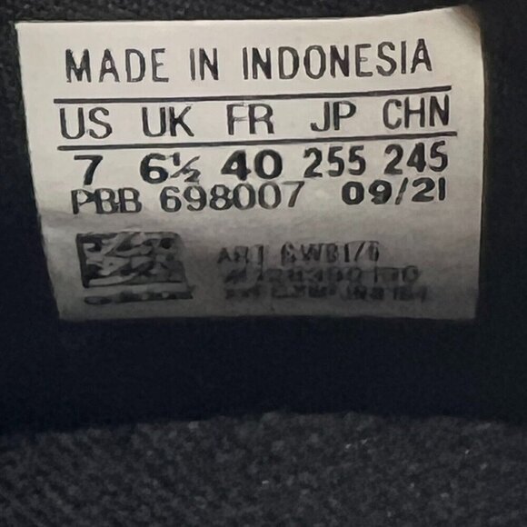 Adidas Mens GW8176 Black  Swift Run 22 Synthetic Sneakers Size 7 Running Shoes - Picture 9 of 9